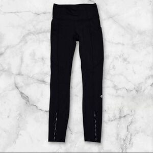 Lululemon Size 2 Black Fast & Free Reflective